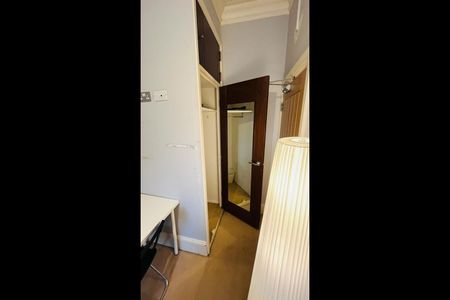 Room in a Shared Flat, Hanover Gate Mansions, NW1 - Photo 4