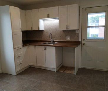 4 1/2 à louer - Photo 3