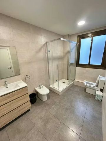 Carrer de Xàtiva, Valencia, Valencian Community 46002 - Photo 3