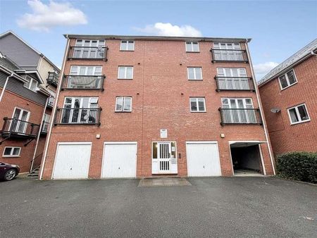 Mill Street, Evesham, WR11 - Photo 2