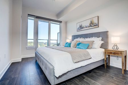 For Lease - 3200 William Coltson Avenue Unit# 724, Oakville, Ontario - Photo 2