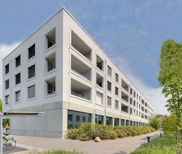 "Hochwertige, elegante Wohnung mit grosszügiger Terrasse" - Photo 2