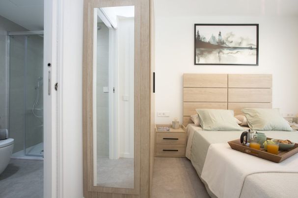 Acogedor Piso Amueblado de 1 Habitación - Photo 1