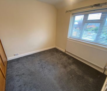 2 bedroom house - semi-detached to rent - Photo 3