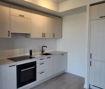 For Lease - 1 Quarrington Lane Unit# 518, Toronto, Ontario - Photo 2