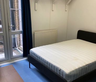 Room in a Shared House, Ivydale Road, SE15 - Photo 2