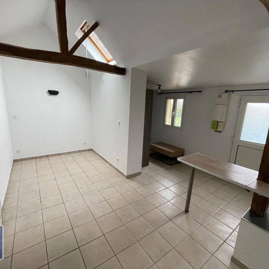 Location Appartement 1 pièce 28m² BEAUVAIS 60000 - Photo 1