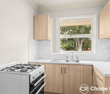 Charming 2-Bedroom Home in Prime Location - Photo 1