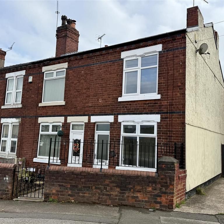 3 bedroom terraced house to rent - Photo 1