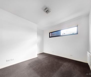 MODERN APARTMENT IN SOUGHT AFTER AREA - Photo 5