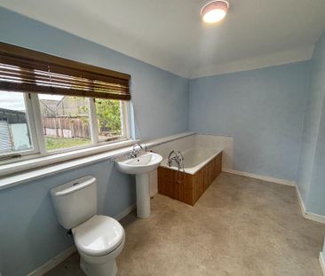 3 bedroom detached house to rent - Photo 6