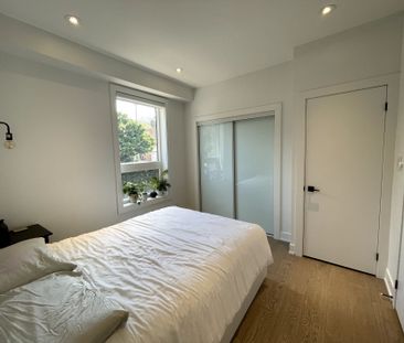 For Lease - 17 Claremont Street Unit# Back, Toronto, Ontario - Photo 2