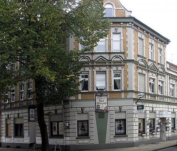 Dachgeschoss-Schätzchen in Resse: 4 Zimmer, Küche, Diele, Bad und "dem Himmel so nah"! (Wohnungen Gelsenkirchen) - Photo 1