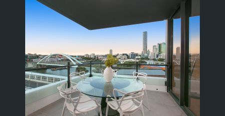 Comfortable Unfurnished 3 Bedroom + 2 Bathroom +1 Car Park Apartment at $1100 per week! - Photo 5