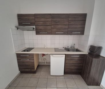 Location Appartement 1 pièce 26m² LILLE 59800 - Photo 2