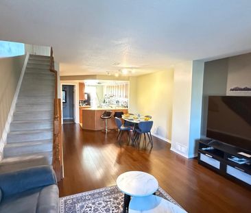 For Lease - 390 CROWNRIDGE Drive, Kanata, Ontario - Photo 3