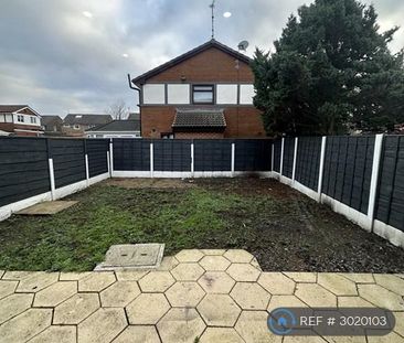 3 bedroom semi-detached house to rent - Photo 2