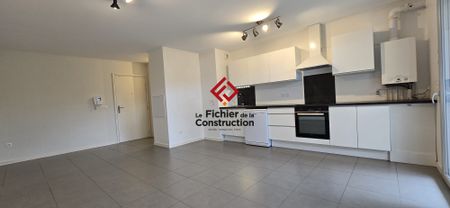 Location Appartement 3 pièces 68m² ST ISMIER 38330 - Photo 2