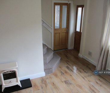 3 bedroom terraced house to rent - Photo 3