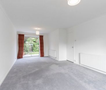 St. Nicholas Drive, Cheltenham GL50 4RY - Photo 1