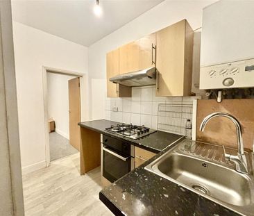 Studio to rent - Photo 6