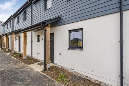 2 bedroom end of terrace house to rent - Photo 5