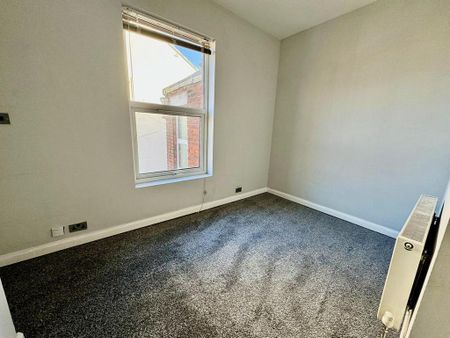 4 bedroom house to rent - Photo 2