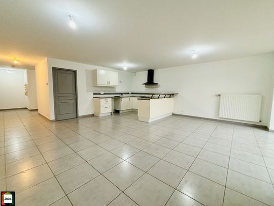 Location Appartement 3 pièces 81m² VILLERS LA MONTAGNE 54920 - Photo 1