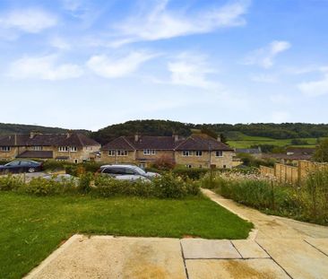 4 bedroom semi-detached house to rent - Photo 1