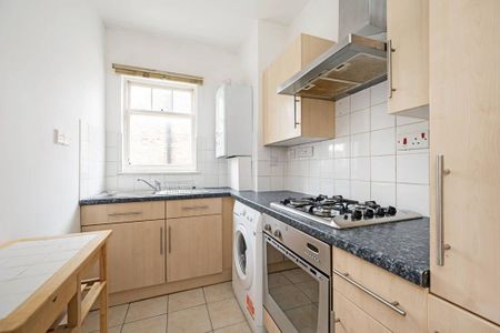 2 bedroom flat to rent - Photo 3