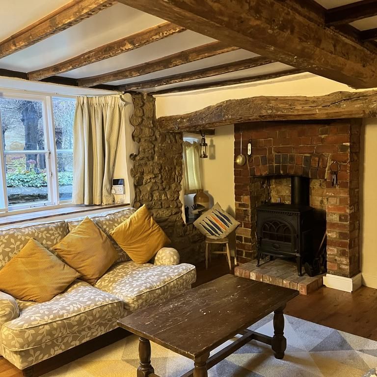 3 bedroom cottage to rent - Photo 1