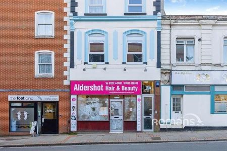 High Street, Aldershot, GU11 - Photo 2