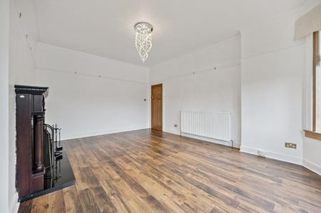 4 bedroom semi-detached bungalow to rent - Photo 4