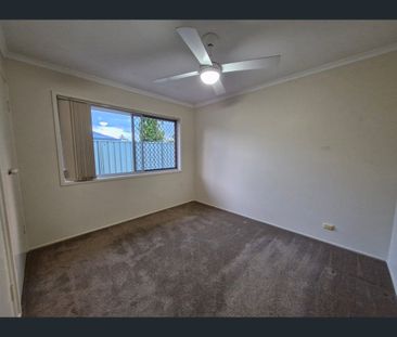 16 Tina St, Redland Bay, Qld 4165 - Photo 5