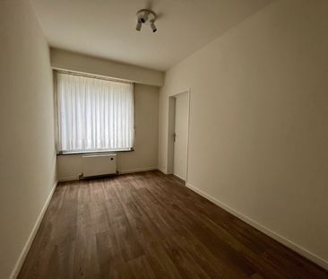 Gelijkvloers appartement van ca. 95m² met 2 slaapkamers in het cent... - Photo 4