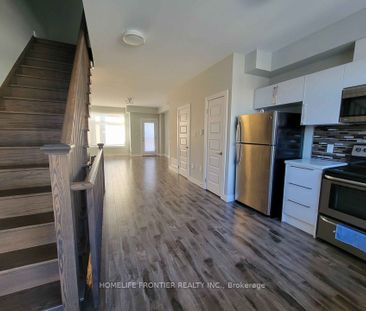 For Lease - 540 Essa Road Unit# 3 Upper, Barrie, Ontario - Photo 2