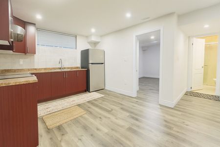 For Lease - 19 Sassafras Street Unit# Lower, Kitchener, Ontario - Photo 2