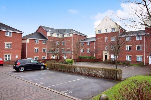 2 bed apartment to rent in Derby Court, Bury, BL9 - Photo 1