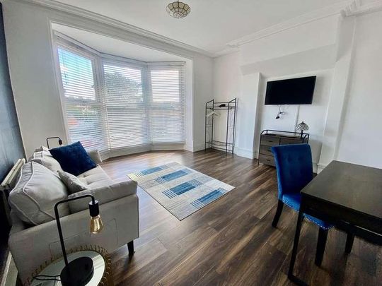 Carlton Road South, Weymouth, DT4 - Photo 1