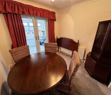 3 bedroom semi-detached house to rent - Photo 6