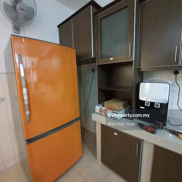 No deposit, Room USJ, taipan, near LRT, Subang Jaya - Photo 1