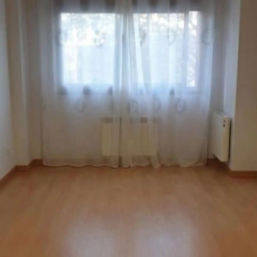 Piso de alquiler en Calle Juana Francés, 54, Tenería I – La Tenería II - Photo 1