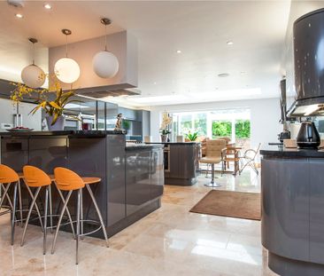5 bedroom detached to rent Berry Hill Road, GL7 - Photo 1