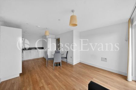 1 bedroom flat to rent - Photo 2