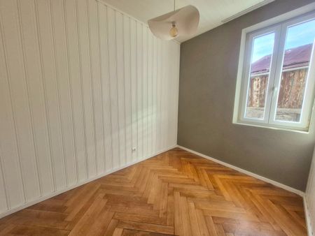APPARTEMENT 2.5PCES AVEC CACHET REFAIT A NEUF - Photo 5