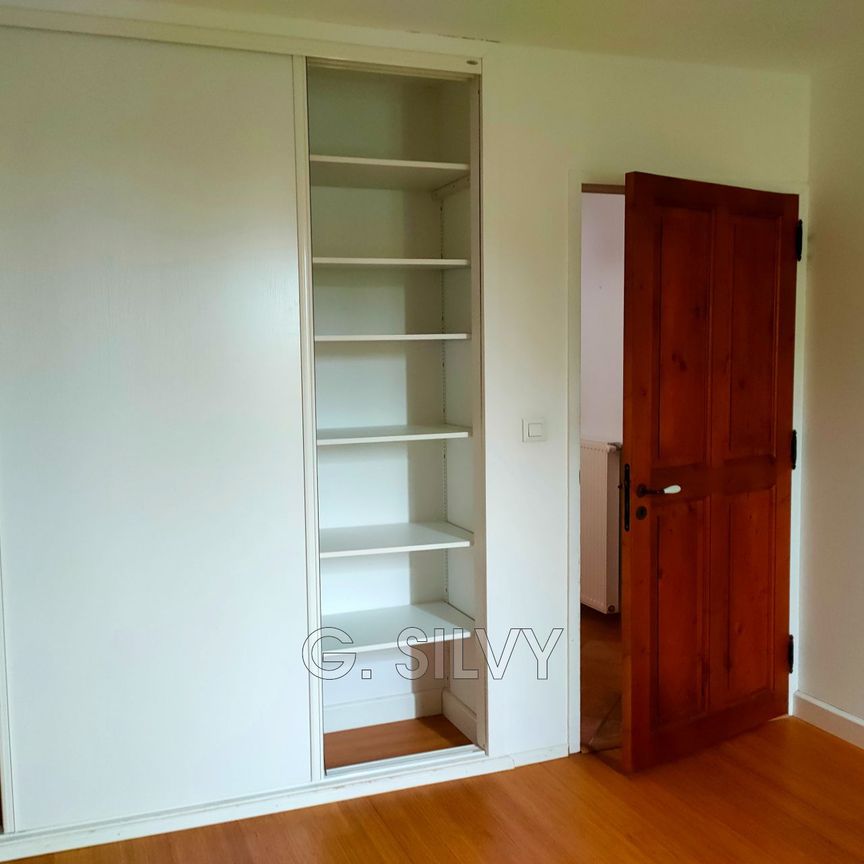 Location Appartement 3 pièces 72m² STE CECILE LES VIGNES 84290 - Photo 1