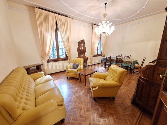 Appartamento via Giuseppe Andreoli, Viali, Modena - Photo 1