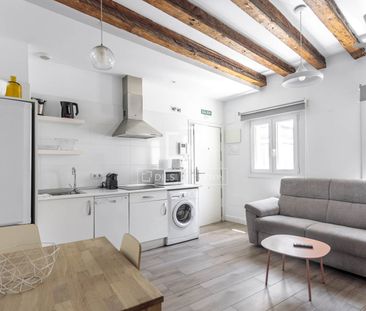 Excellent 2 Bedroom apartment for rent in Sol, Madrid - Photo 5