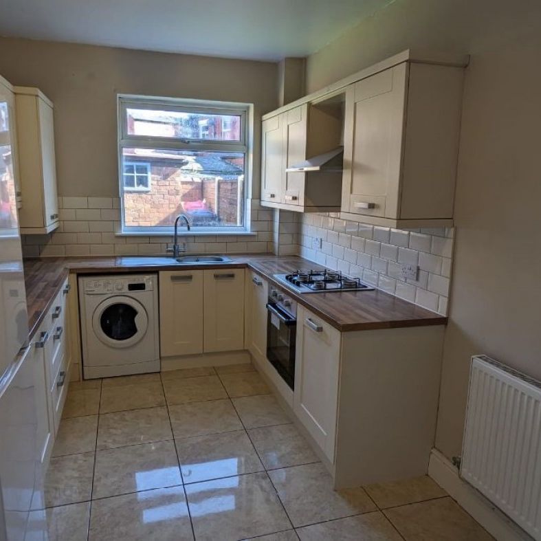 Lowther Street, Ashton-on-Ribble, Preston - Photo 1