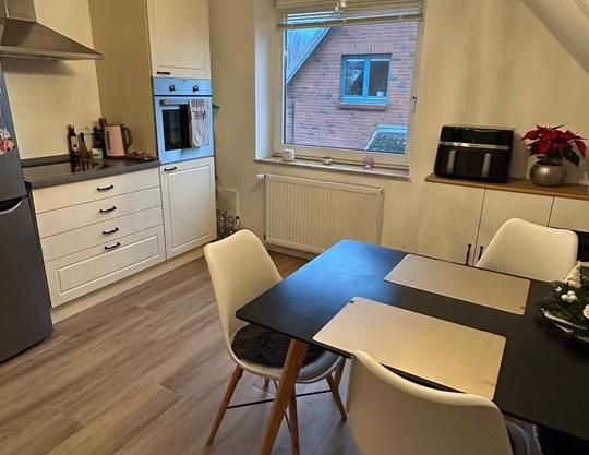 2 Zimmerwohnung modern möbliert - Foto 1